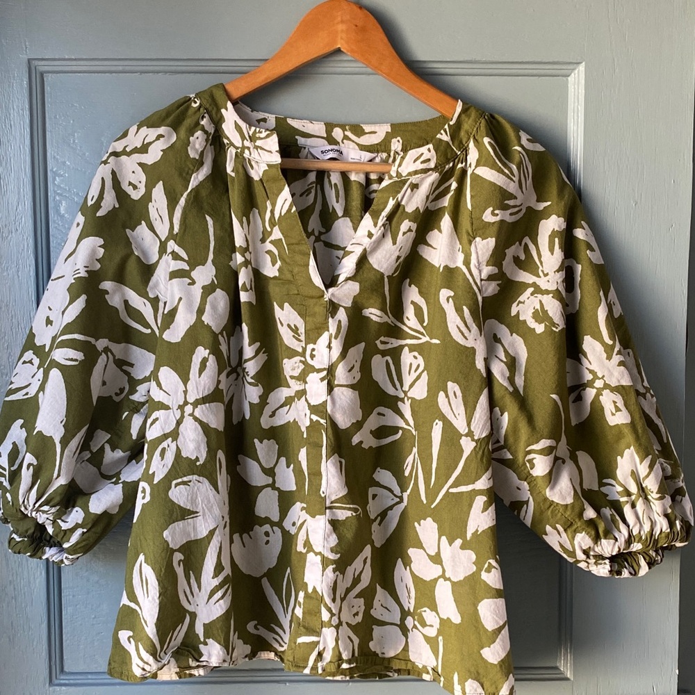 Sonoma Olive and White Floral Peasant Blouse